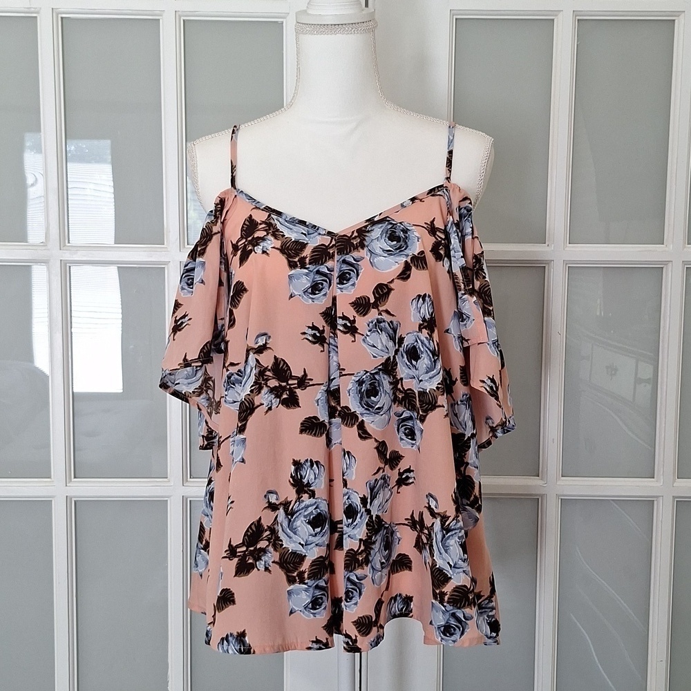 Blue Rain x Francesca's Cold Shoulder Floral Blouse